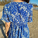 Afbeelding in Gallery-weergave laden, Naomi blue dress with flowers
